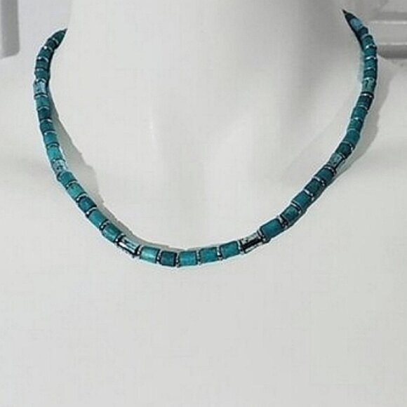 Vintage Teal European Beach Boy Choker Necklace - Picture 3 of 7